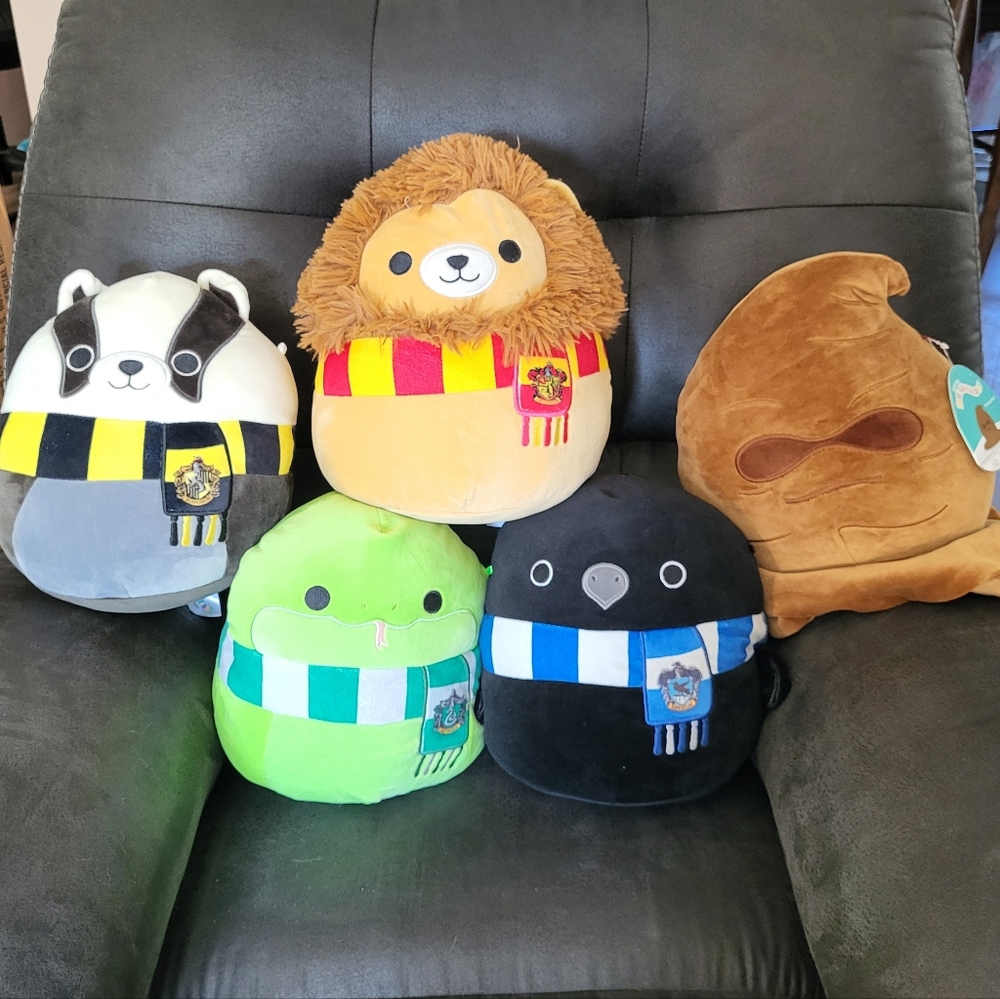 Squishmallow Harry Potter Gryffindor Hufflepuff Slytherin Ravenclaw Sorting Hat
